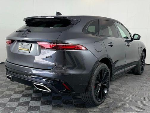2026 Jaguar F-PACE P400 R-Dynamic S