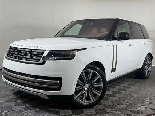 2023 Land Rover Range Rover P530 SE