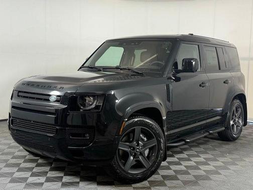 2025 Land Rover Defender P400 X-Dynamic SE