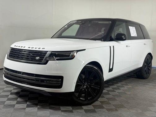2023 Land Rover Range Rover P530 SE