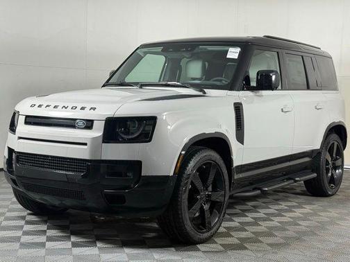 2026 Land Rover Defender 110 X-Dynamic SE