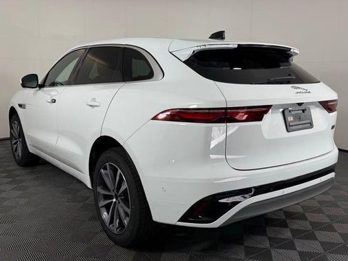 2026 Jaguar F-PACE P250 R-Dynamic S