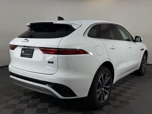 2026 Jaguar F-PACE P250 R-Dynamic S