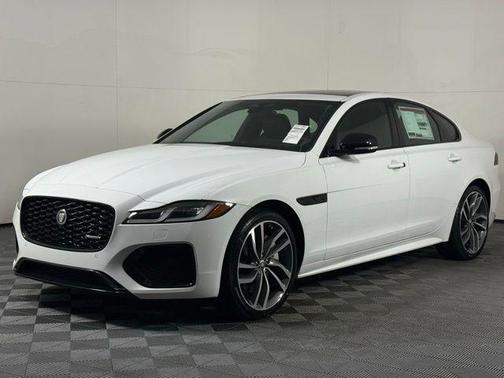 2024 Jaguar XF R-Dynamic SE
