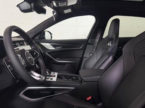 2026 Jaguar F-PACE SVR 575 Edition