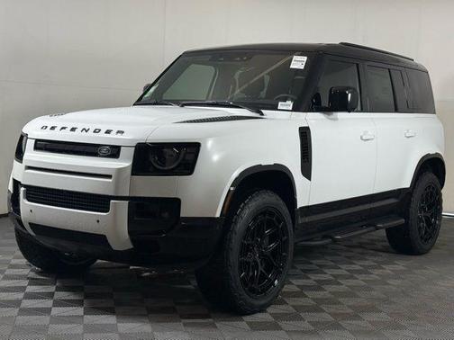 2026 Land Rover Defender 110 X-Dynamic SE