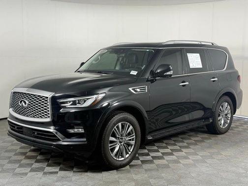 2021 INFINITI QX80 Luxe