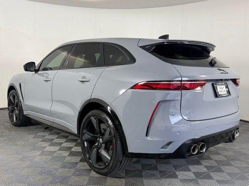 2025 Jaguar F-PACE SVR 575 Edition