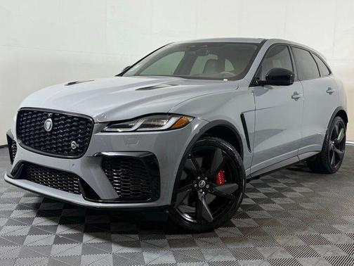 2025 Jaguar F-PACE SVR 575 Edition