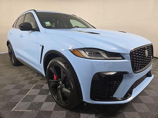 Chalk Blue 2026 Jaguar F-PACE SVR 575 Edition