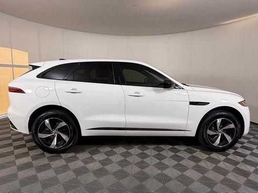 2025 Jaguar F-PACE P250 R-Dynamic S