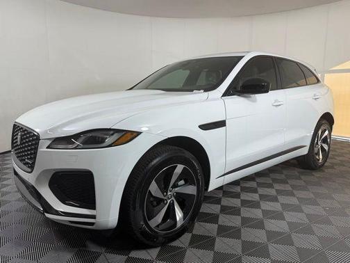 2025 Jaguar F-PACE P250 R-Dynamic S