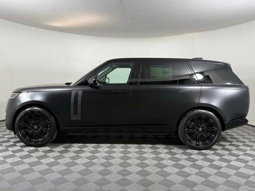 2025 Land Rover Range Rover AUTOBIOGRAPHY
