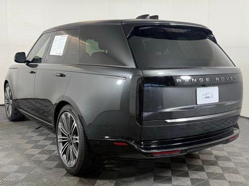 2024 Land Rover Range Rover P400 SE