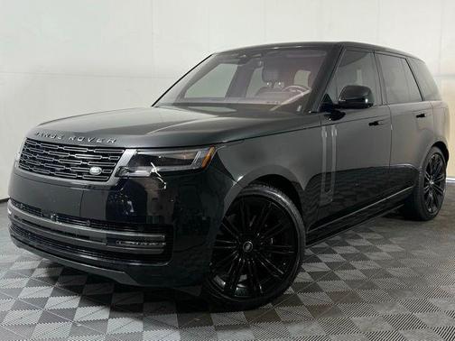 2023 Land Rover Range Rover P530 SE