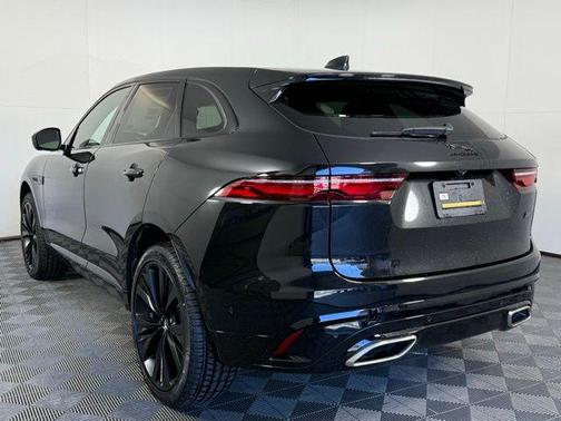 2026 Jaguar F-PACE P400 R-Dynamic S