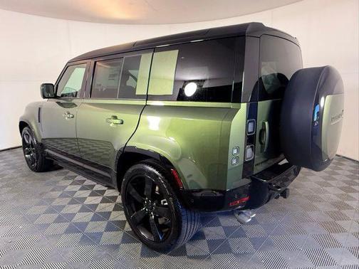2026 Land Rover Defender