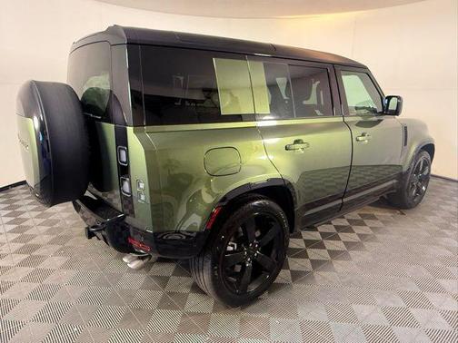 2026 Land Rover Defender
