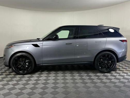 2025 Land Rover Range Rover Sport P360 SE