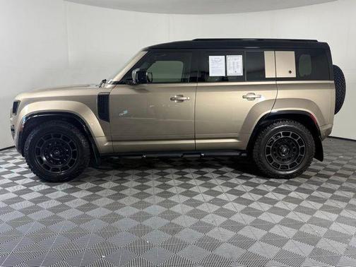 2025 Land Rover Defender V8