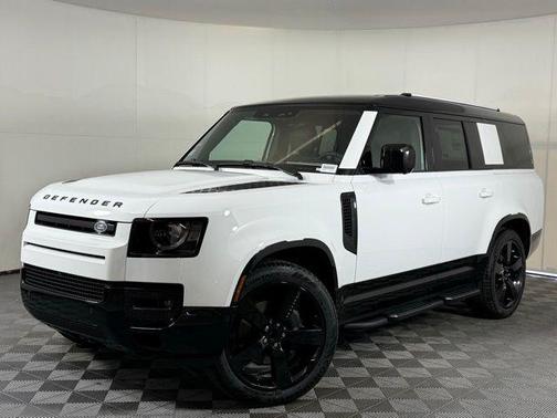 2025 Land Rover Defender P400 X-Dynamic SE