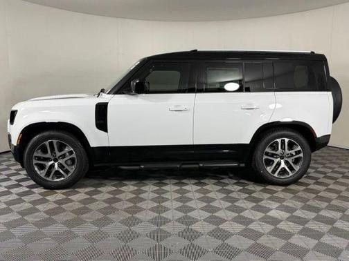 Fuji White 2026 Land Rover Defender P400 X-Dynamic SE
