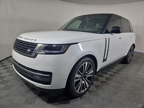 Ostuni Pearl White 2024 Land Rover Range Rover P550e Autobiography