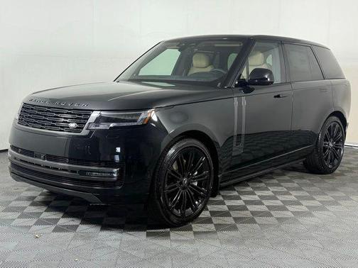 2025 Land Rover Range Rover P530 SE