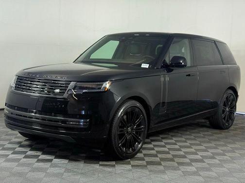2025 Land Rover Range Rover P400 SE 7 Seat