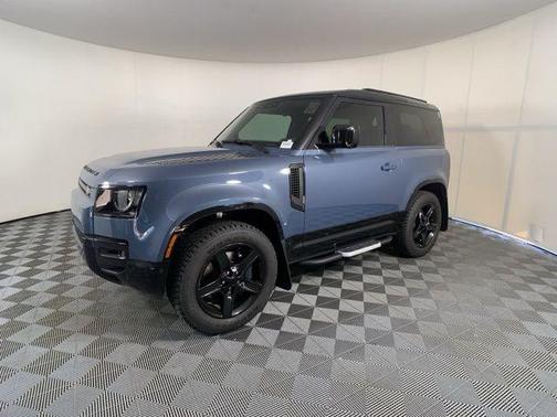 2024 Land Rover Defender P400 X-Dynamic SE