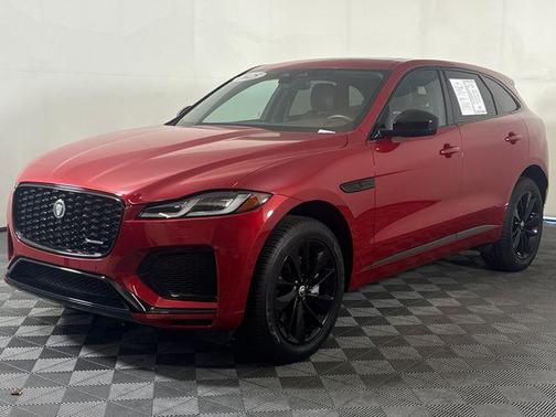 2025 Jaguar F-PACE P250 R-Dynamic S