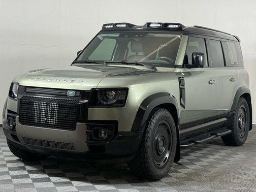 2025 Land Rover Defender P400 X-Dynamic SE