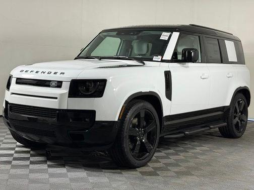 Fuji White 2026 Land Rover Defender P400 X-Dynamic SE