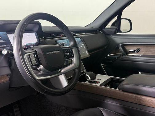 2024 Land Rover Range Rover P400 SE