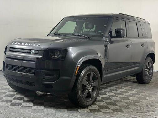 2023 Land Rover Defender 110 SE