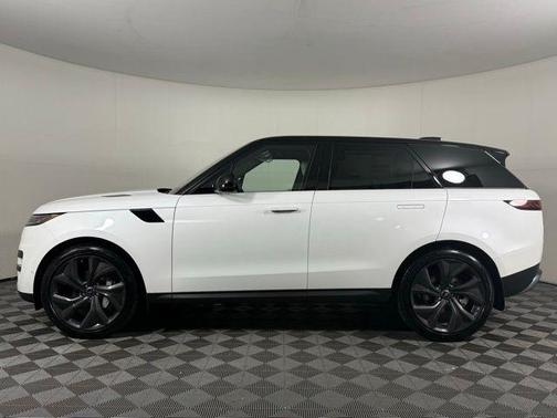 2025 Land Rover Range Rover Sport P360 SE