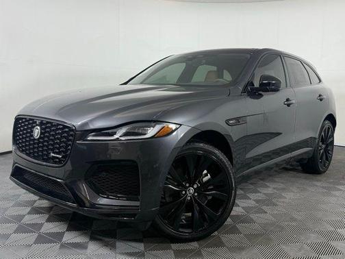 2025 Jaguar F-PACE P400 R-Dynamic S