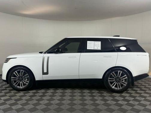 2025 Land Rover Range Rover P530 SE