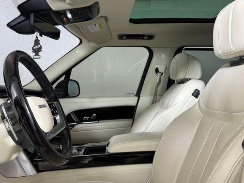 2023 Land Rover Range Rover P530 SE