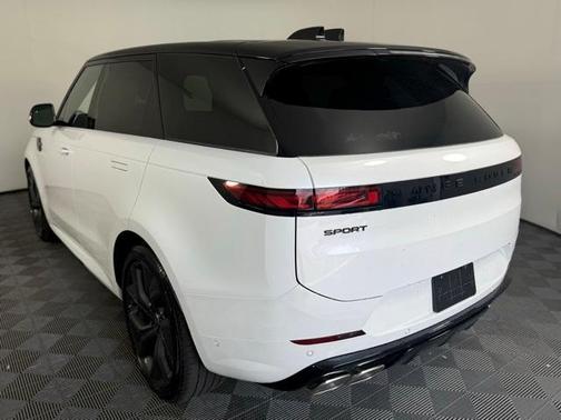 2025 Land Rover Range Rover Sport P530 Dynamic SE