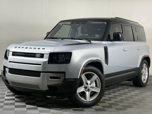 2022 Land Rover Defender 110 SE