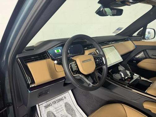 2025 Land Rover Range Rover Sport P360 SE