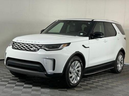 2025 Land Rover Discovery P300 S