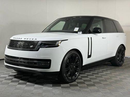 Fuji White 2026 Land Rover Range Rover P400 SE