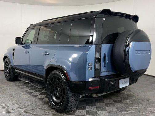 2026 Land Rover Defender P400 X-Dynamic SE