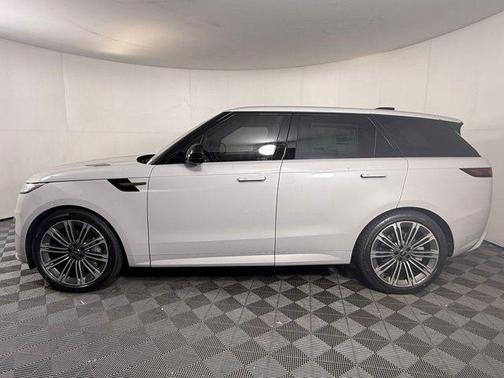 2025 Land Rover Range Rover Sport P530 Dynamic SE