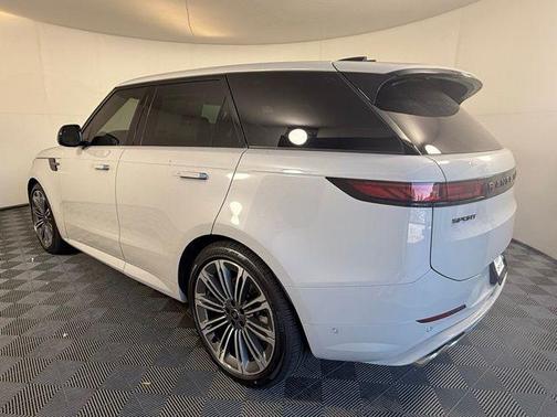2025 Land Rover Range Rover Sport P530 Dynamic SE