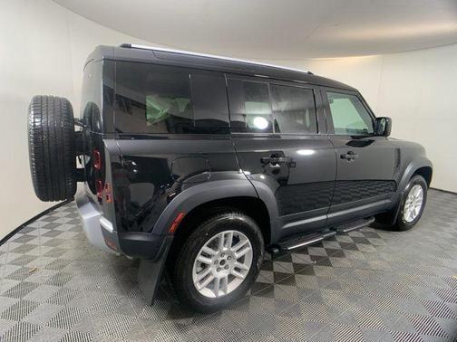 2025 Land Rover Defender P400 S