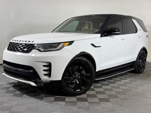 Fuji White 2025 Land Rover Discovery P360 Dynamic SE