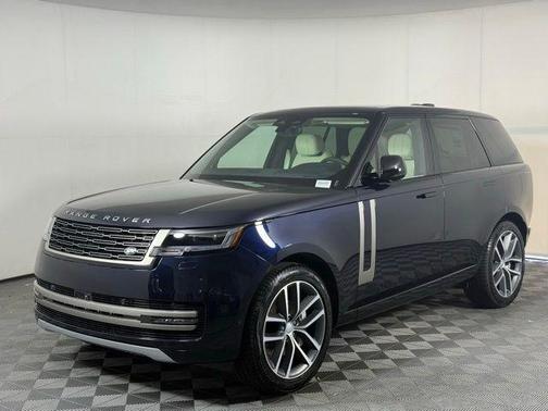 2025 Land Rover Range Rover P400 SE